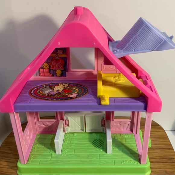 Fisher Price/Little People Stables - Picture 11 of 14